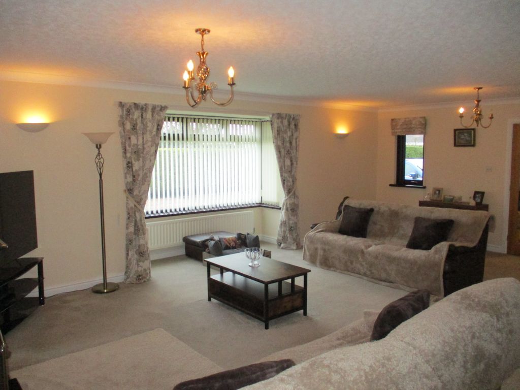 Property photo 2 of 37