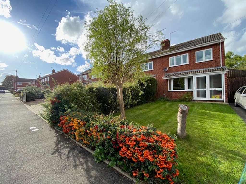 Property photo 1 of 8 Photo 7