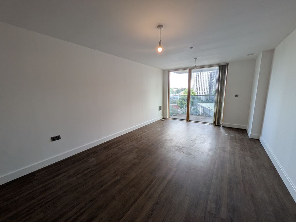 Property photo 2 of 8 Photo 2