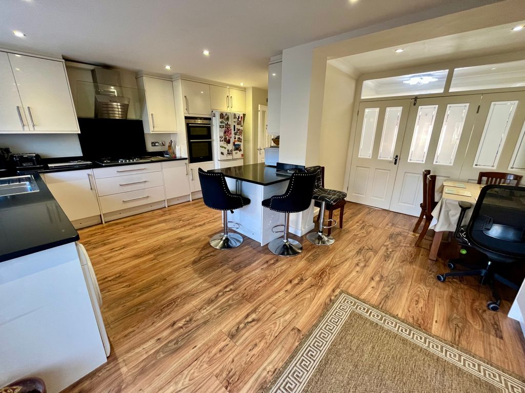 Property photo 2 of 19 Image00015.Jpeg