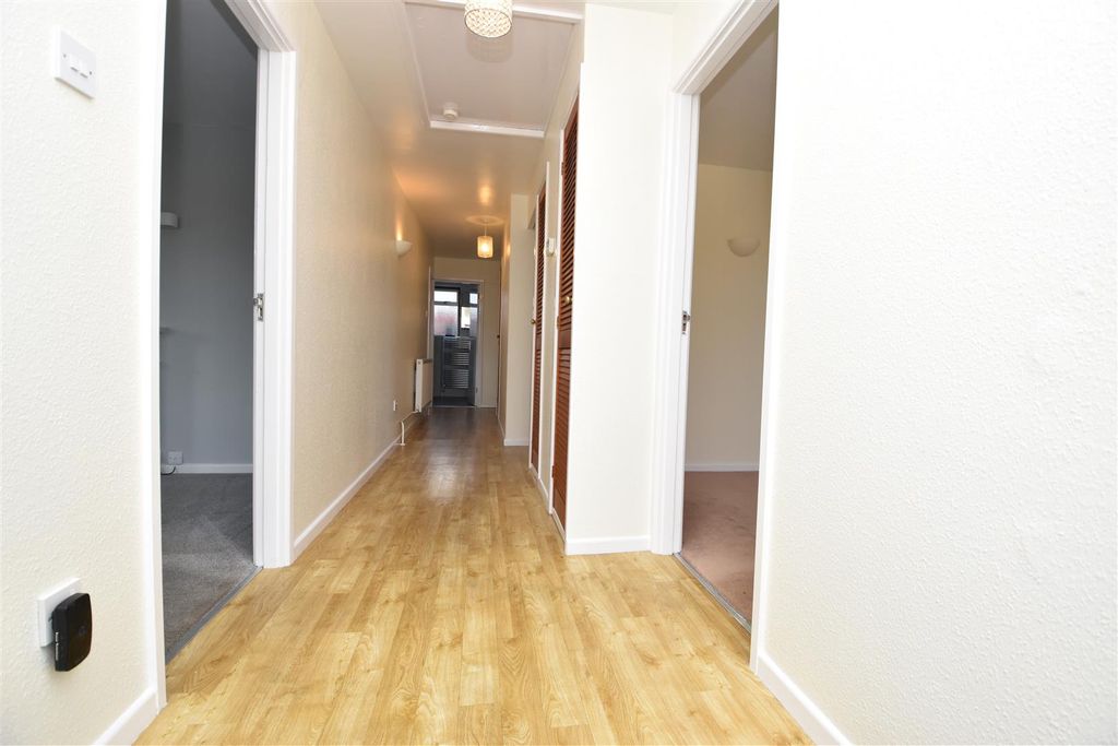 Property photo 2 of 27 Dsc_0459.Jpg