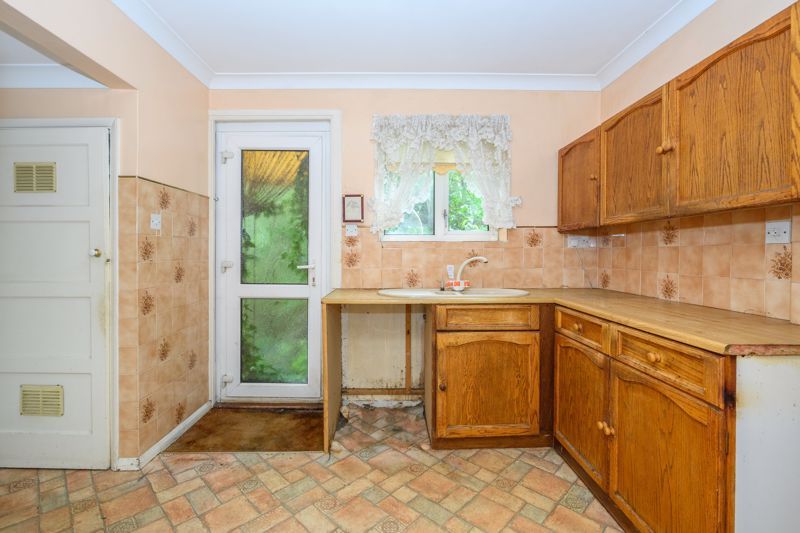 Property photo 3 of 11 Photo 4