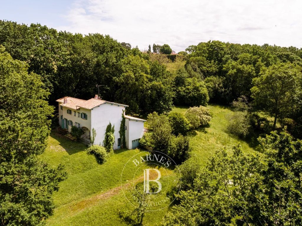 Property photo 3 of 14