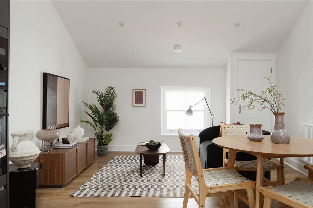 Property photo 3 of 16 6.Jpg