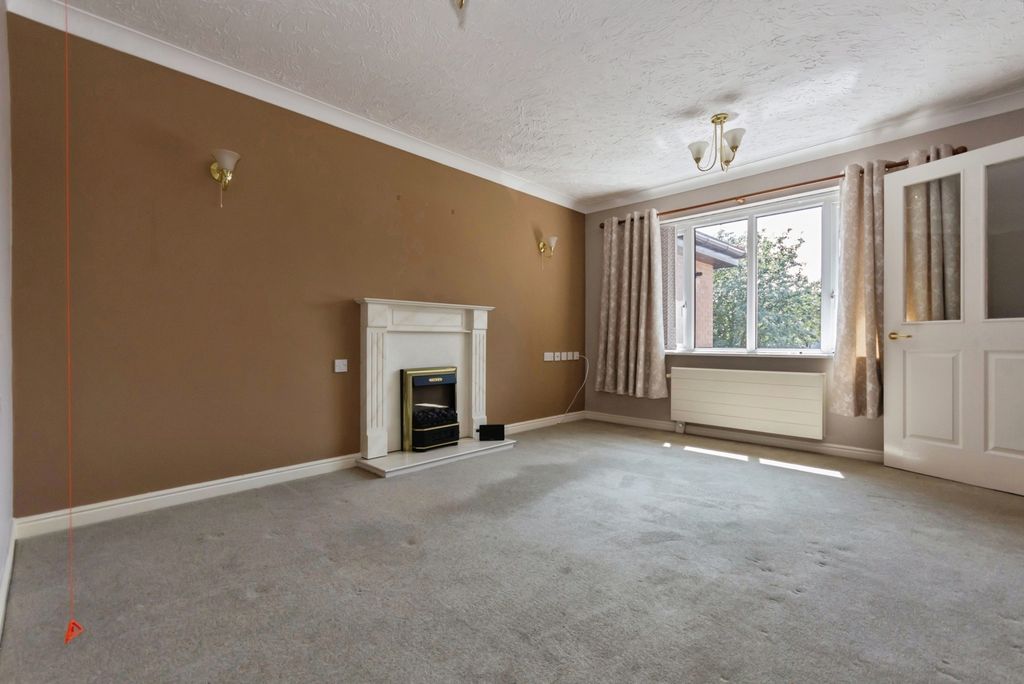 Property photo 2 of 17 Pbox-Img.Jpg