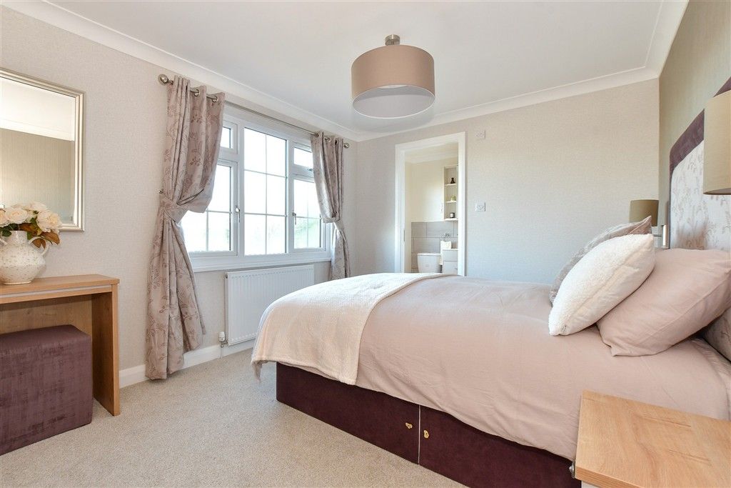 Property photo 3 of 13 Bedroom 1