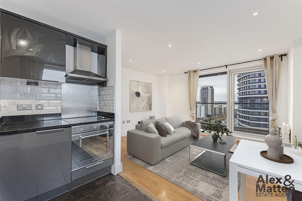 Property photo 2 of 19 6.Jpg