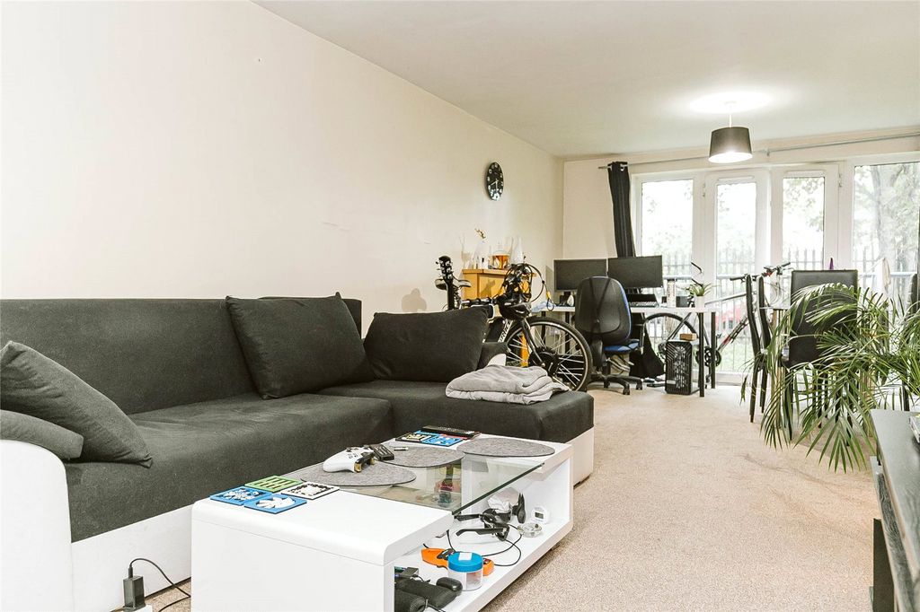 Property photo 2 of 10 Picture No. 09