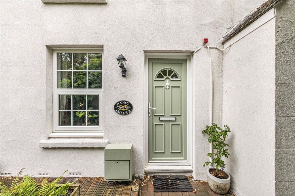 Property photo 1 of 14 Picture No. 11