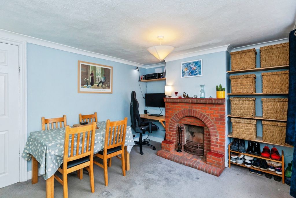 Property photo 2 of 19 Dining Room