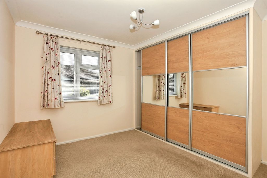 Property photo 3 of 20 Bedroom