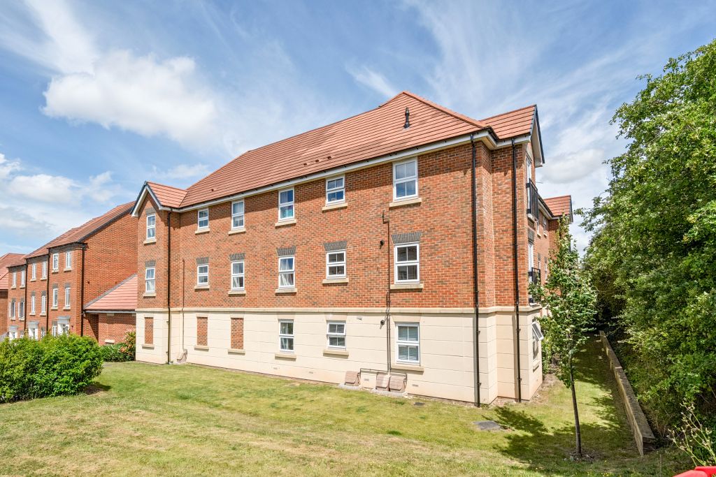 Property photo 1 of 19