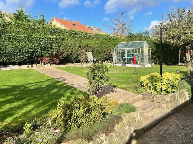 Property photo 2 of 14 Img_8827.Jpg