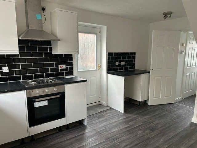 Property photo 2 of 19 Picture3