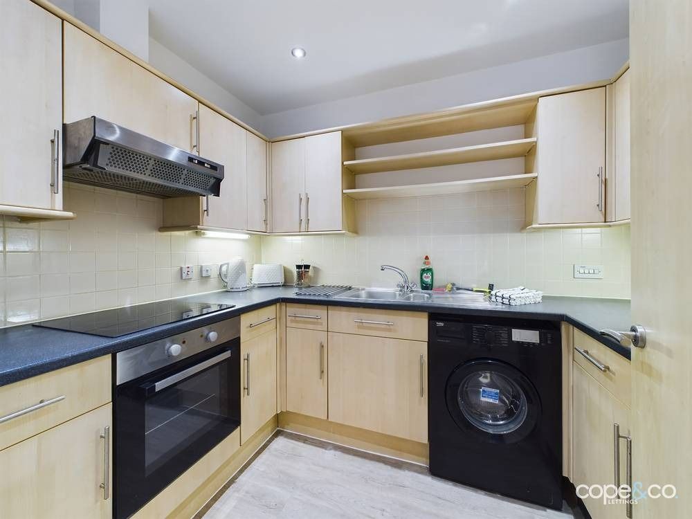 Property photo 2 of 7 2576995