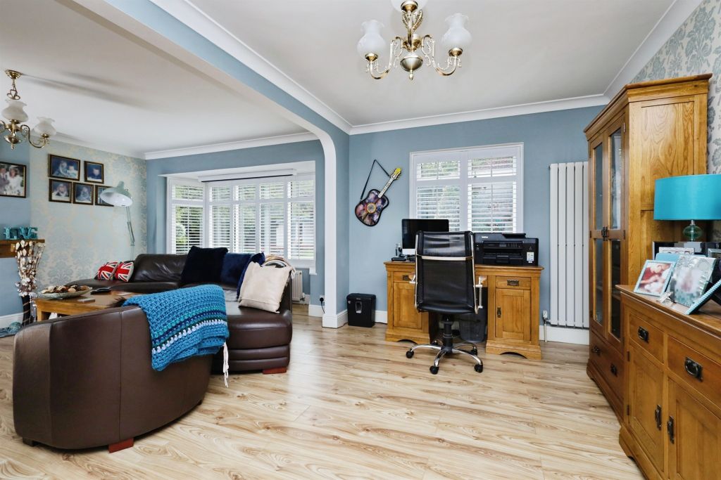Property photo 3 of 26