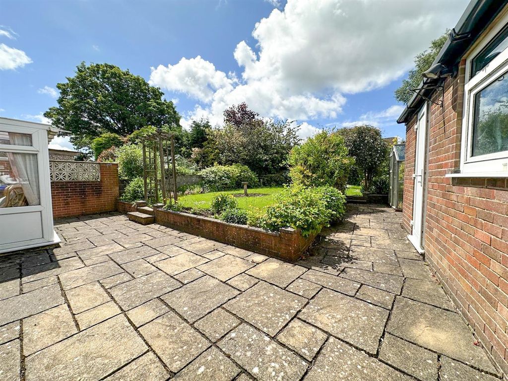 Property photo 2 of 16
