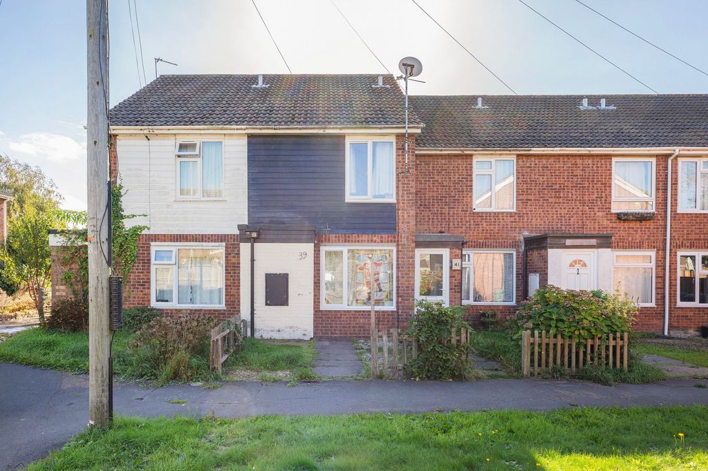 Property photo 1 of 16