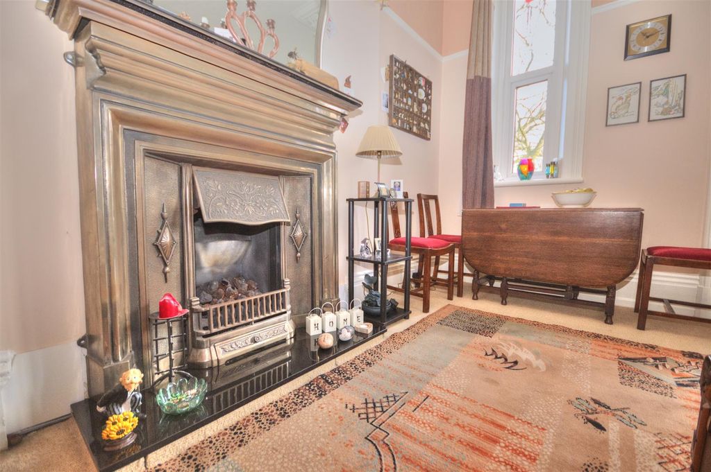 Property photo 3 of 16 Dsc_1370_Smooth 3.Jpg