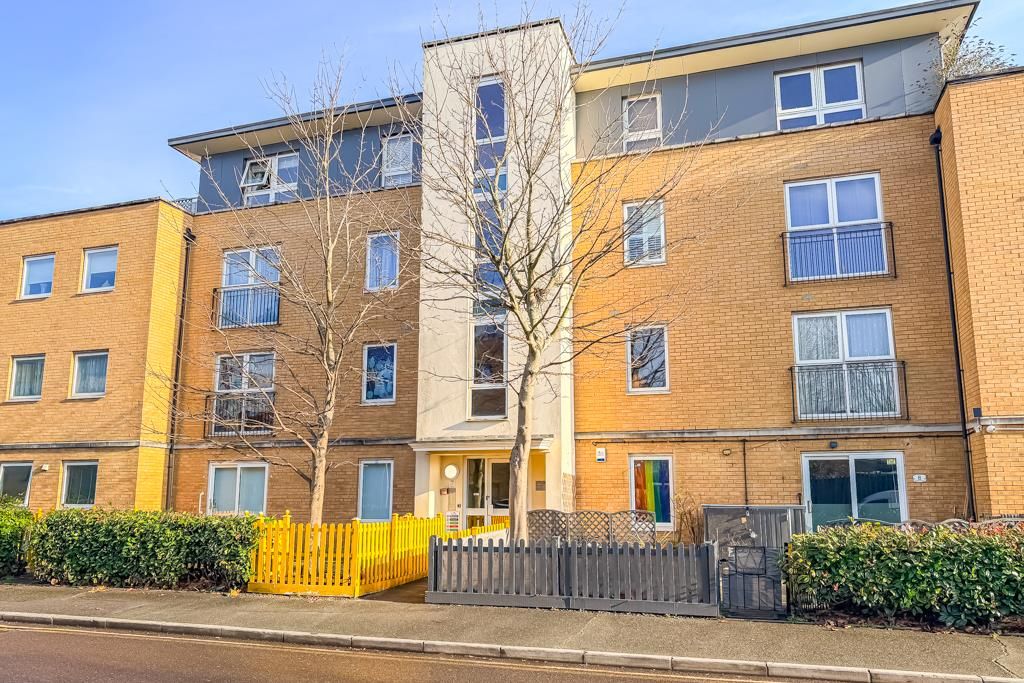 Property photo 1 of 14 Front