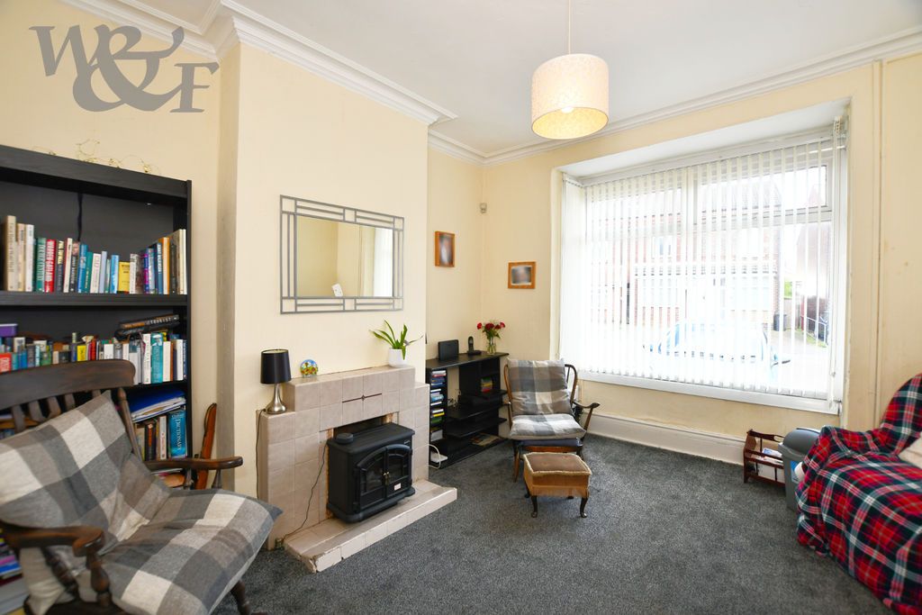 Property photo 2 of 30 Photo 5