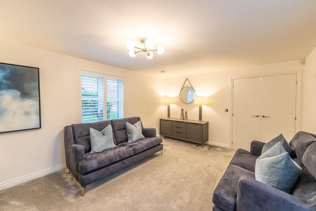 Property photo 2 of 49 Living Room