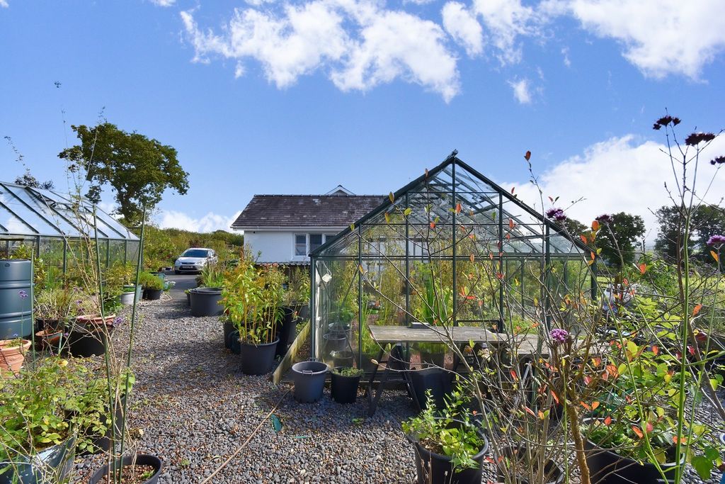 Property photo 2 of 15 Not Specified