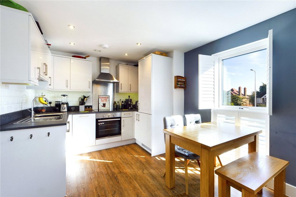 Property photo 3 of 15 Kitchen/Diner