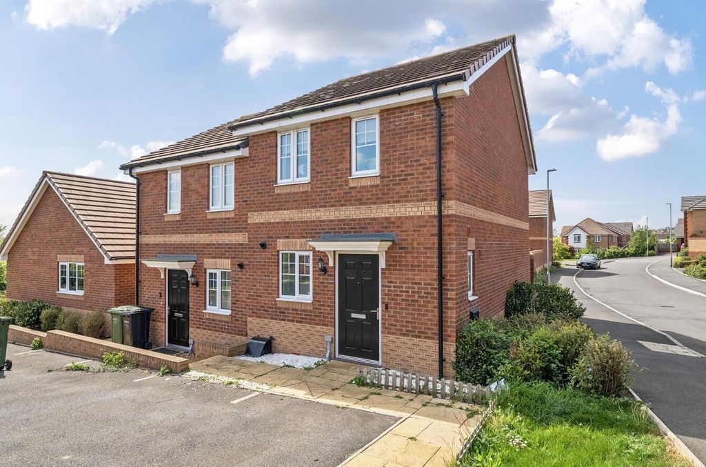 Property photo 1 of 15 17-6819Fb6304F73-1283474-Arw-17.Jpg