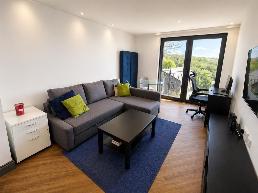 Property photo 1 of 12 Chatgpt Image Apr 22, 2026, 01_01_30 Pm.Png