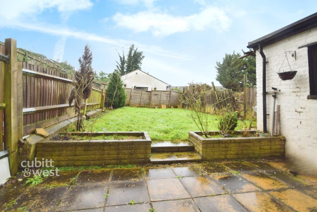 Property photo 2 of 8 Editedimage-c9c6A...