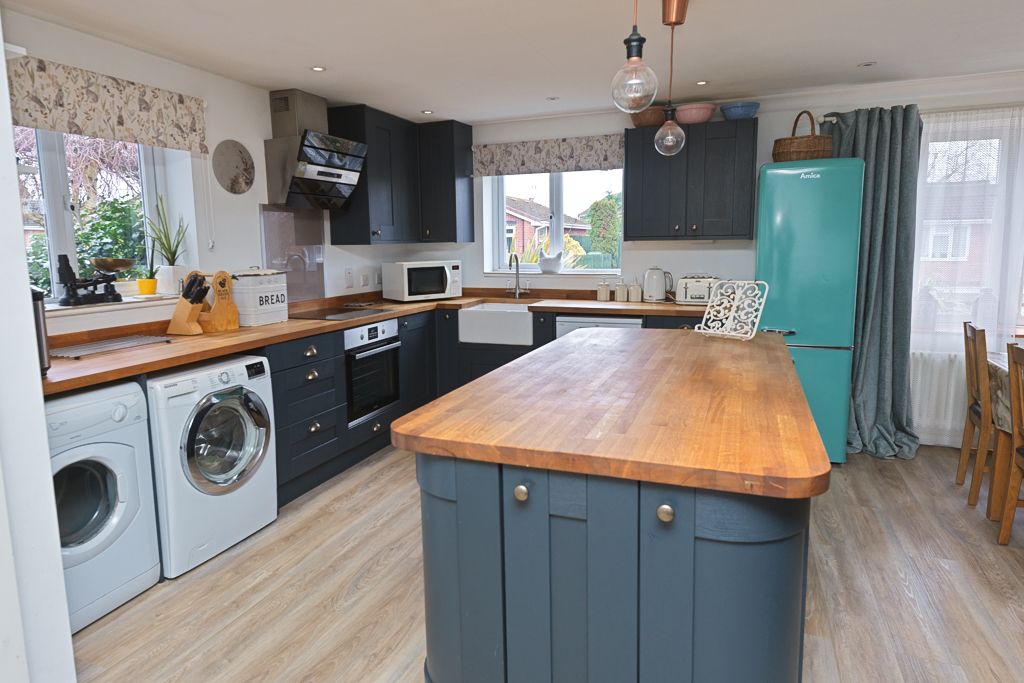 Property photo 3 of 24 Job_2680_Prv