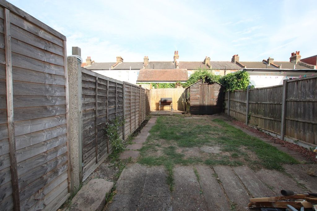 Property photo 2 of 12