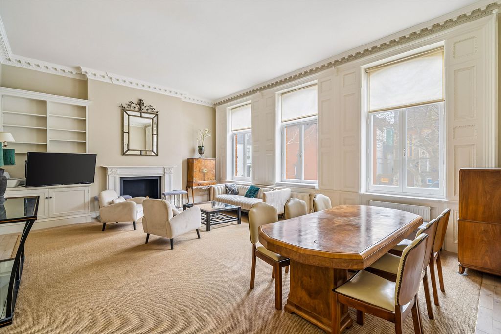 Property photo 1 of 13 Image