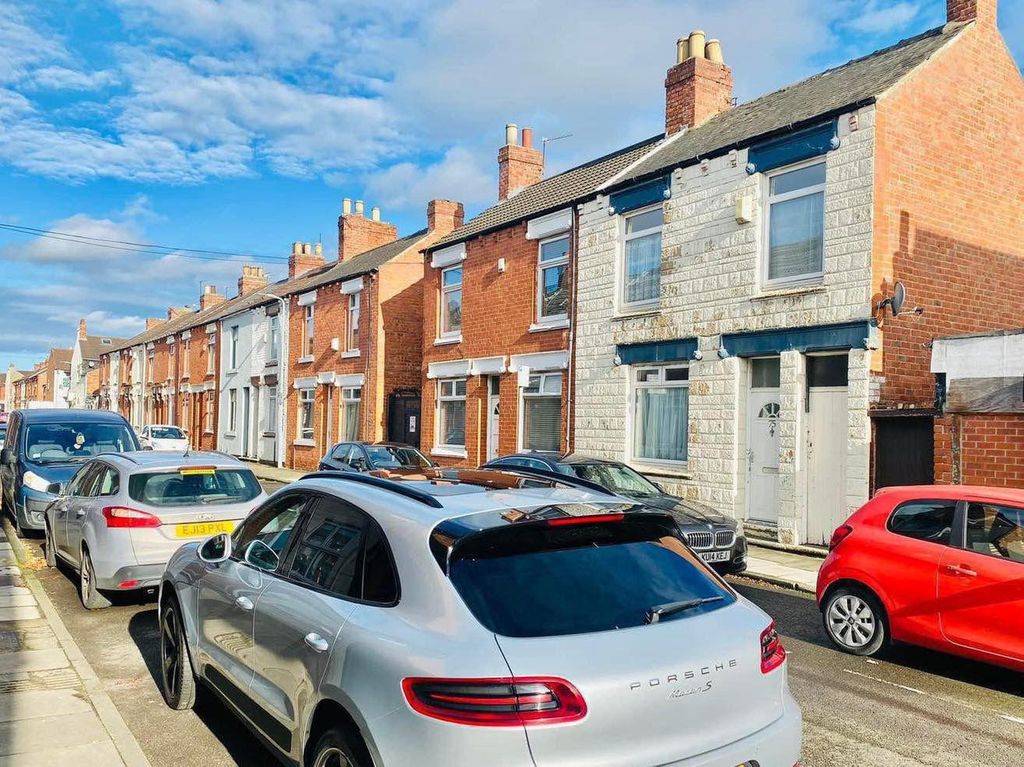 Property photo 1 of 6