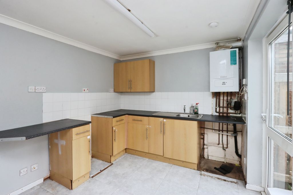 Property photo 1 of 14 Pbox-Img.Jpg