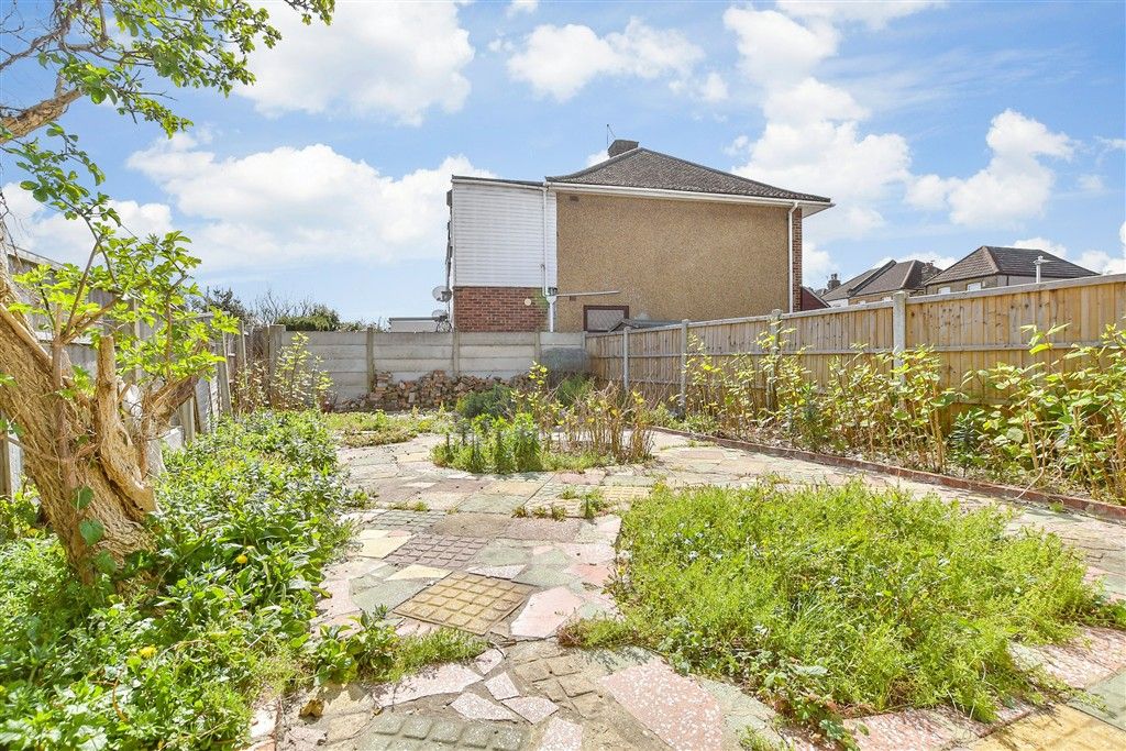 Property photo 2 of 11 Rear Garden