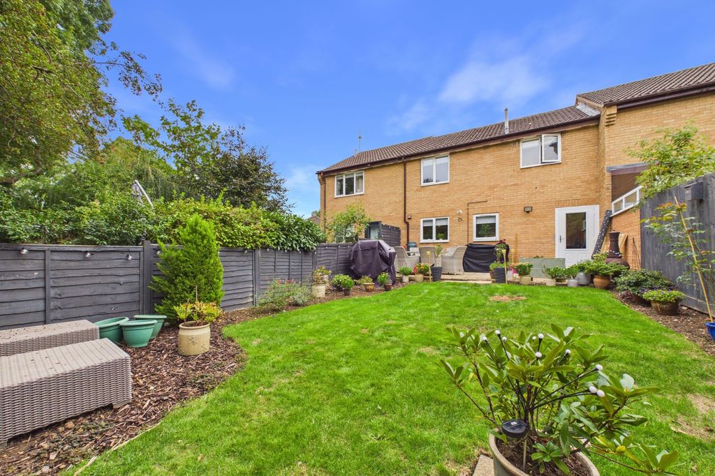 Property photo 2 of 18