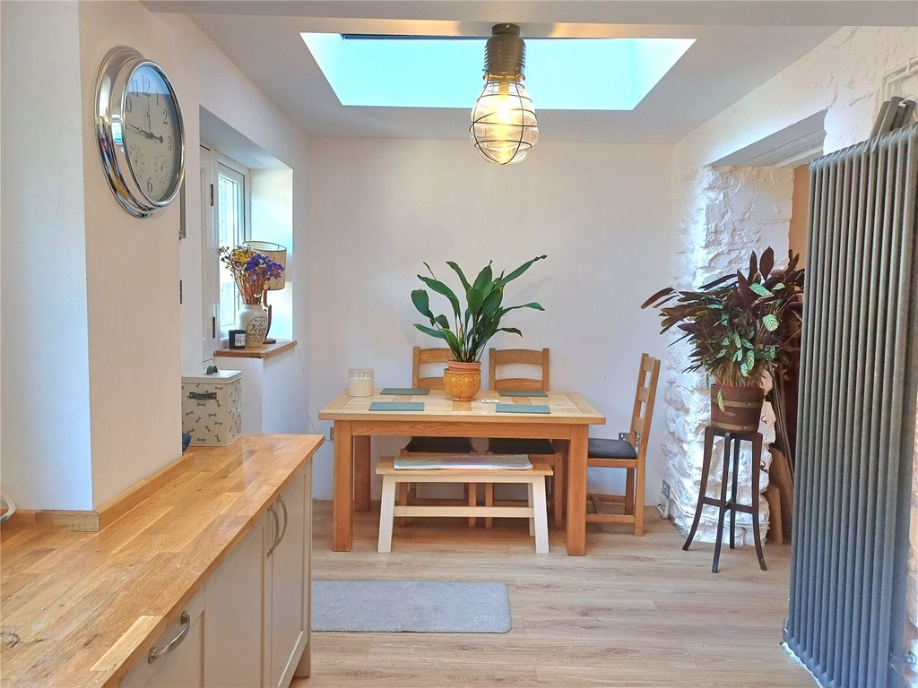 Property photo 3 of 14 Picture No. 06