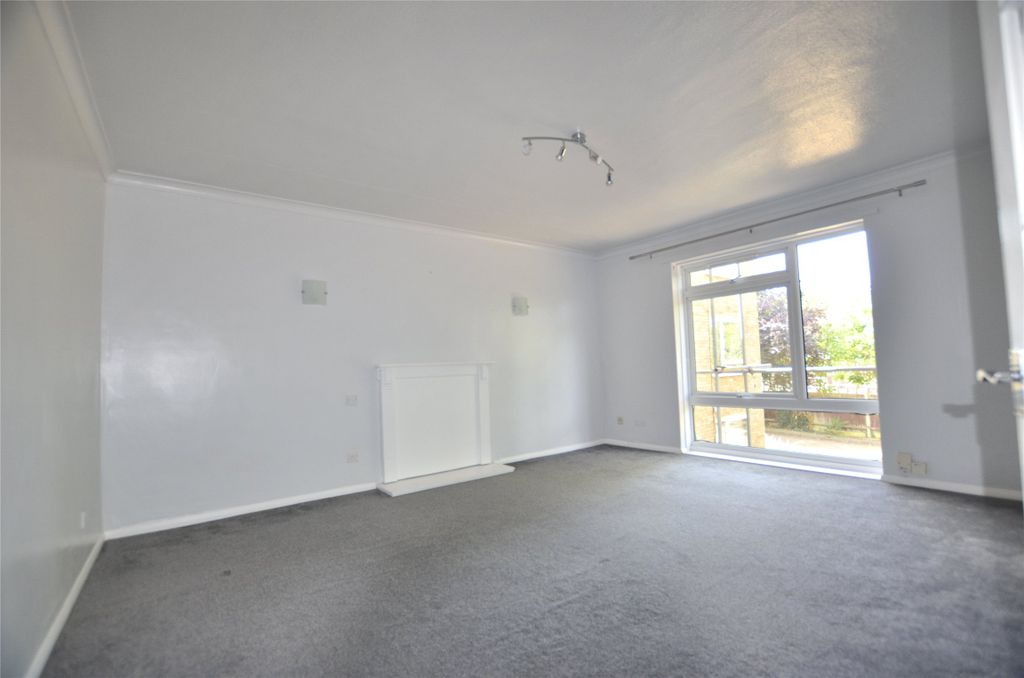 Property photo 2 of 15 Picture No. 03
