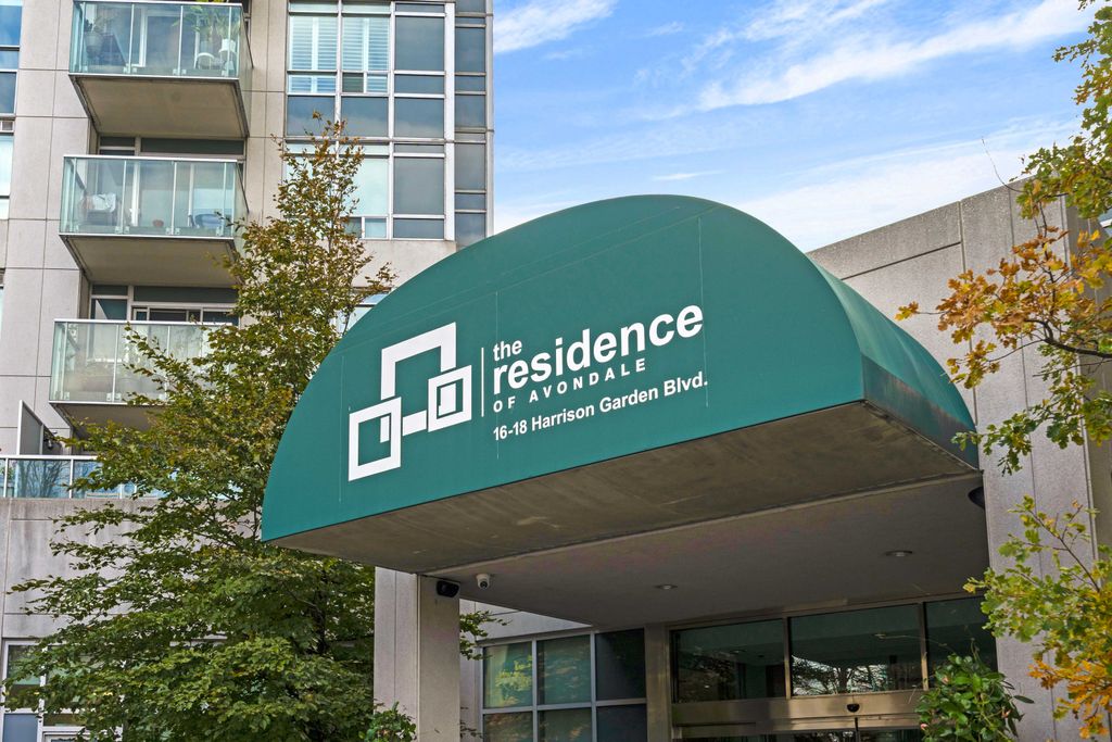 Property photo 2 of 27