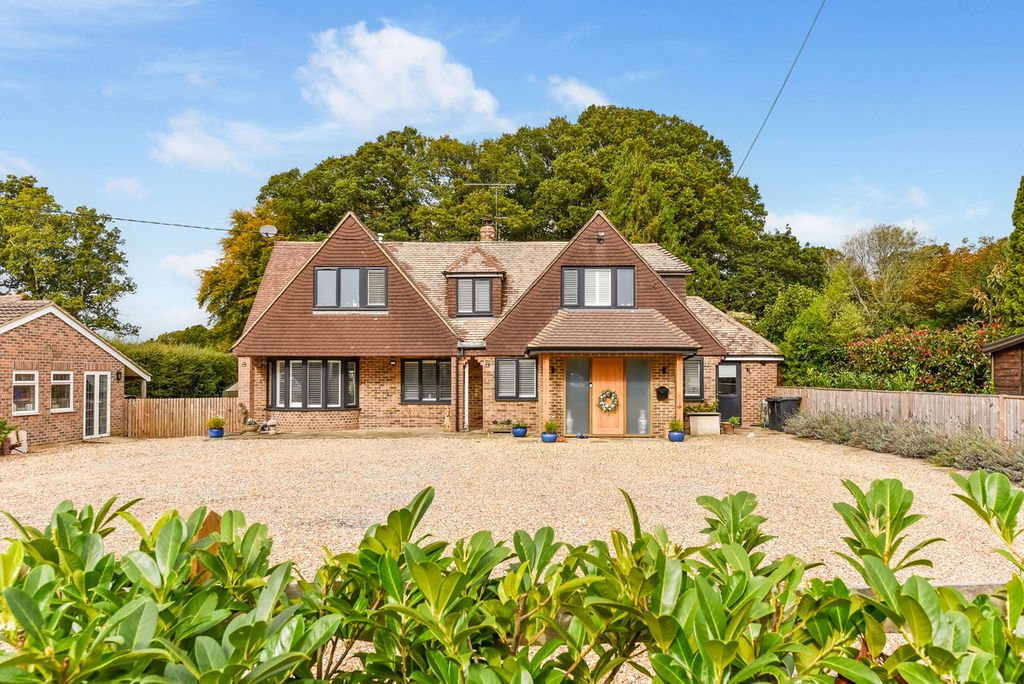Property photo 1 of 35