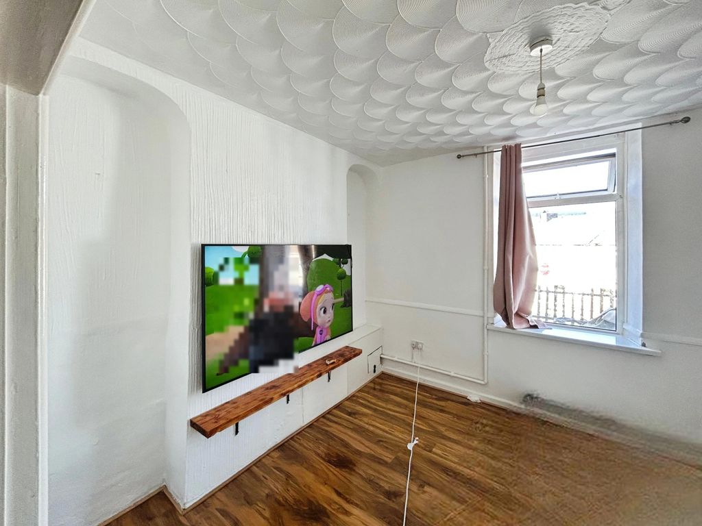 Property photo 3 of 15 Reception Room