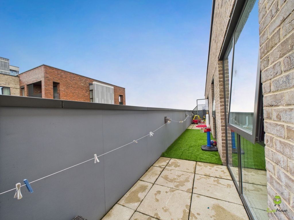 Property photo 2 of 12 Presented By Kevin At Ewemove Bexleyheath And Dart