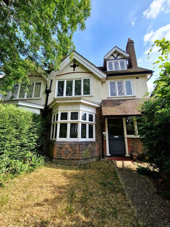 Property photo 1 of 8