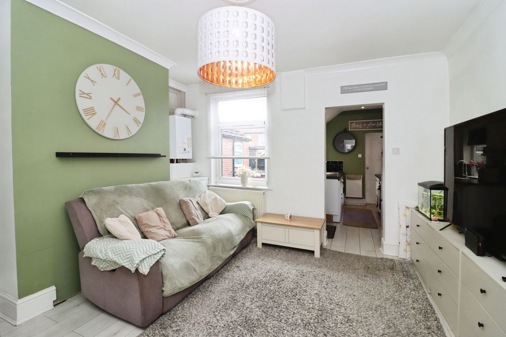 Property photo 2 of 15