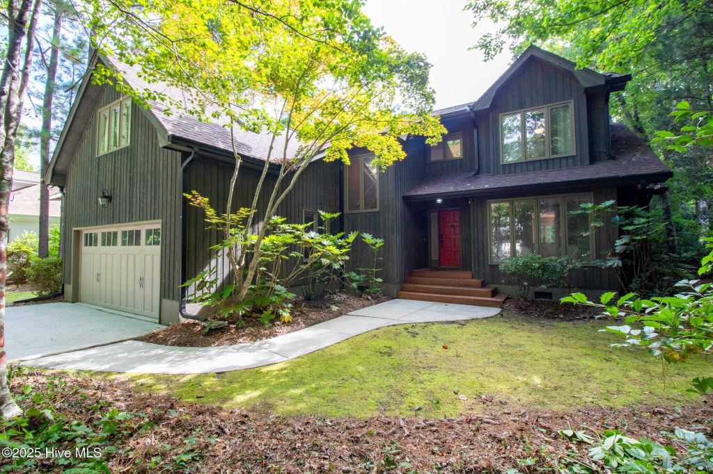 Property photo 1 of 31