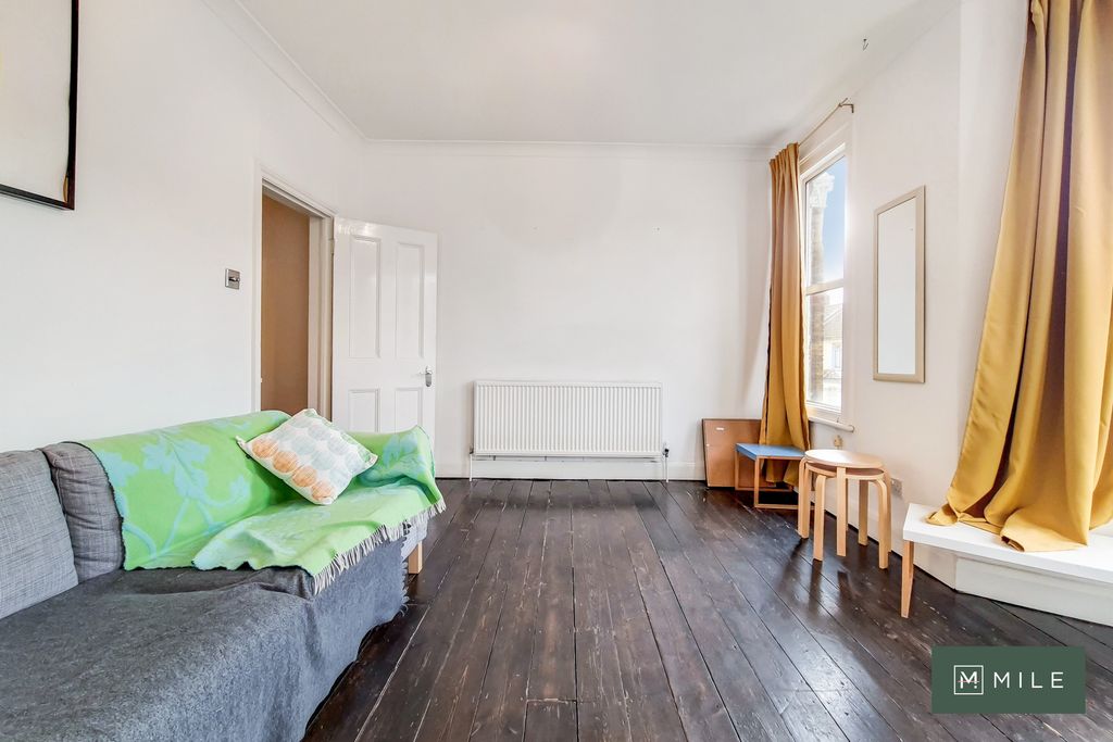 Property photo 3 of 4 5_Reception-1