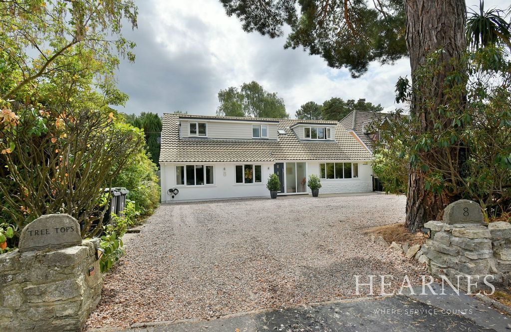 Property photo 1 of 28
