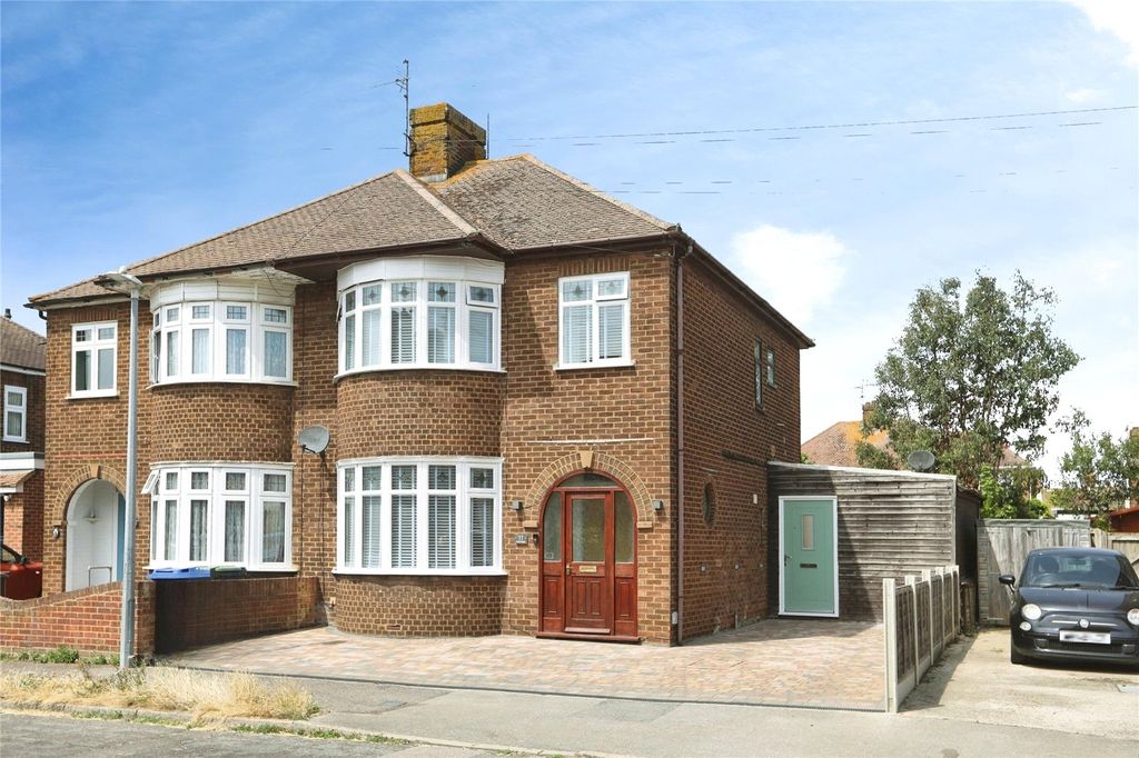 Property photo 1 of 16 Picture No. 29